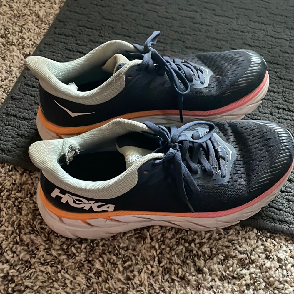Hoka One One Clifton 7